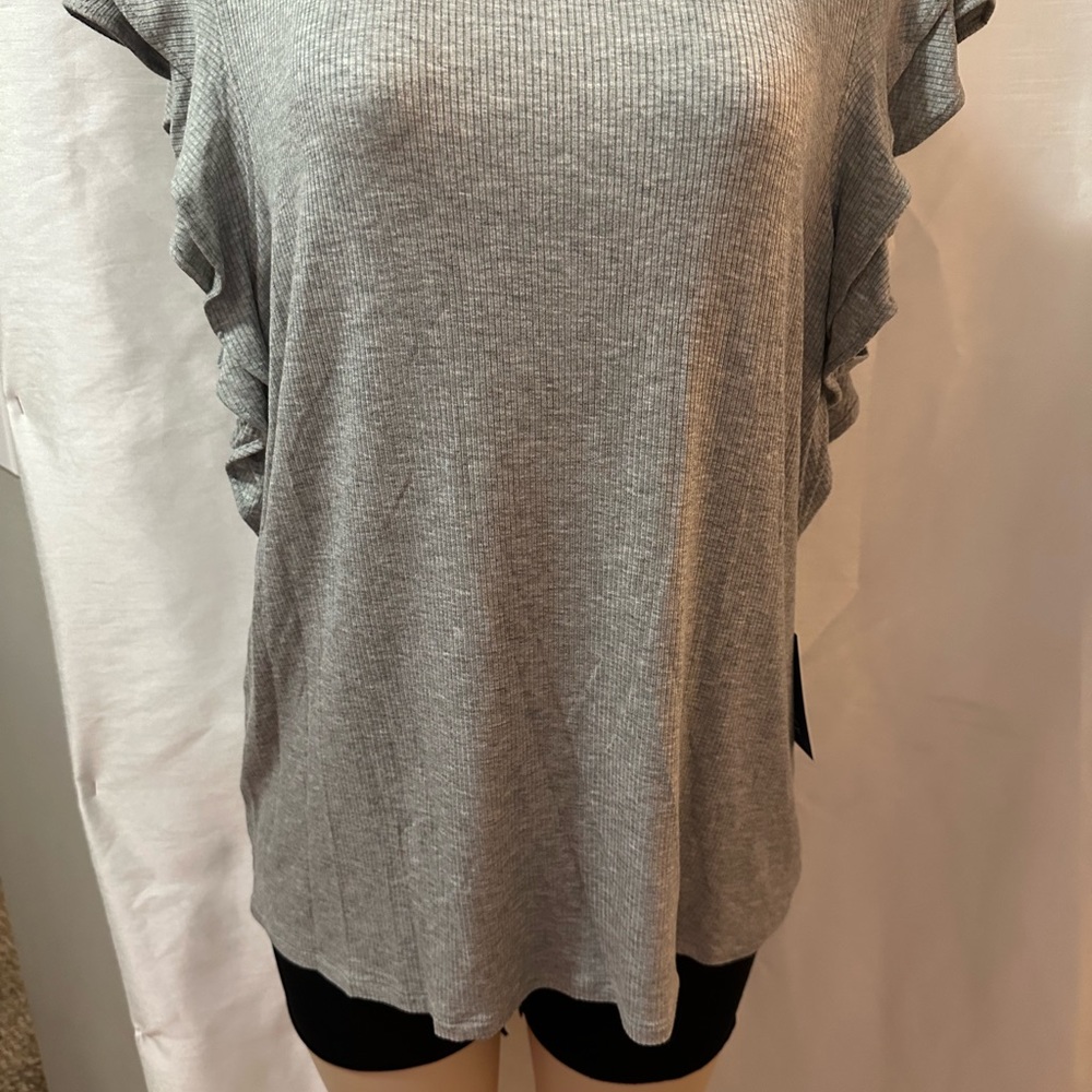 APT 9 XL Gray Blouse Ruffle Sleeves